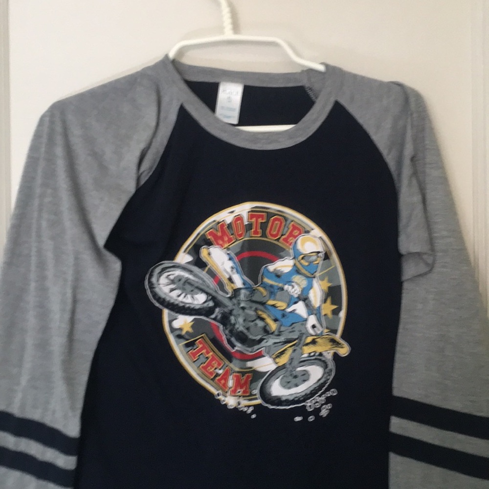 Long sleeve